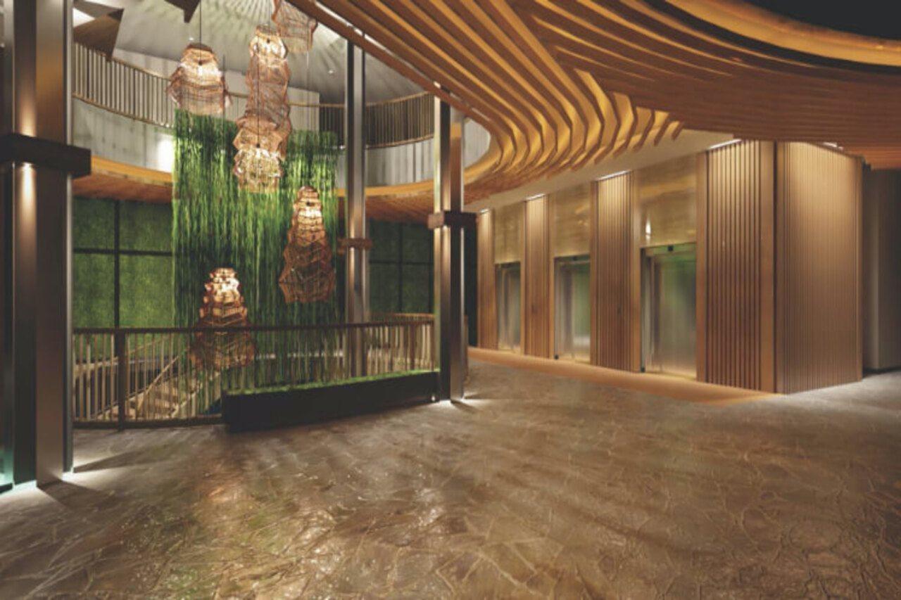 Hotel The Botanica Sanctuary Puncak Esterno foto The lobby of the hotel